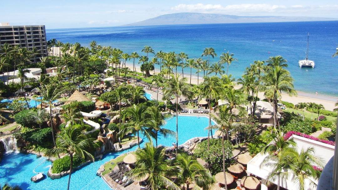 luxury resort on Hawaii Islands