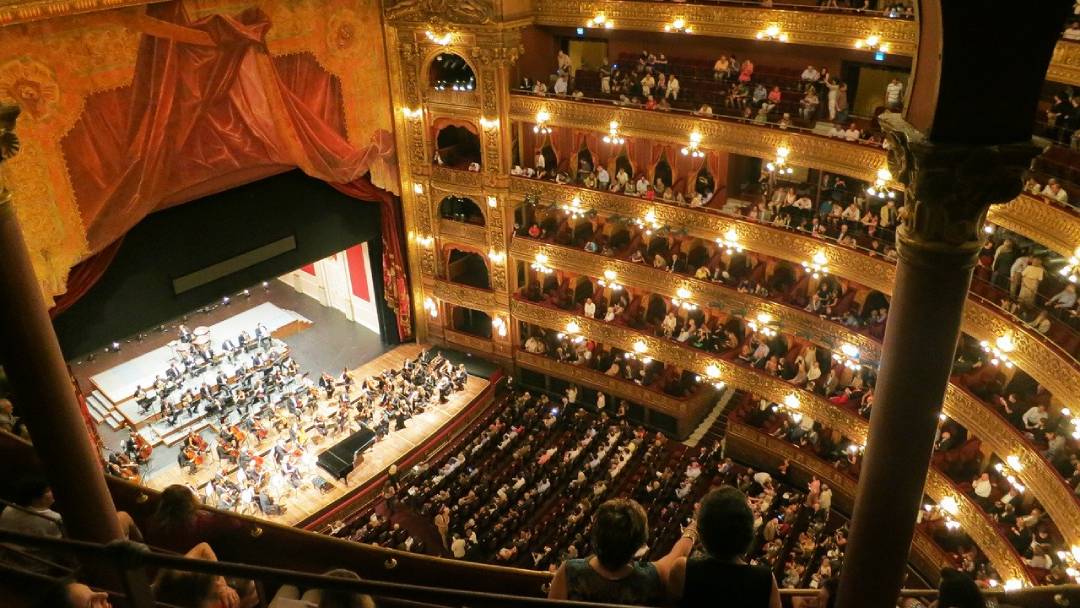 opera-in-Buenos-Aires-Argentina