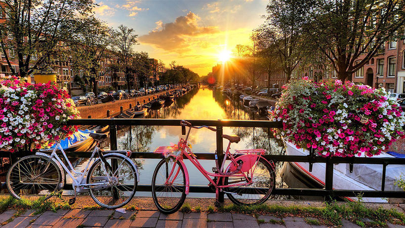 Amsterdam Best LGBT Honeymoon Destinations